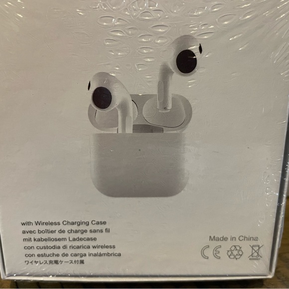 Earbuds Bluetooth - Picture 1 of 1